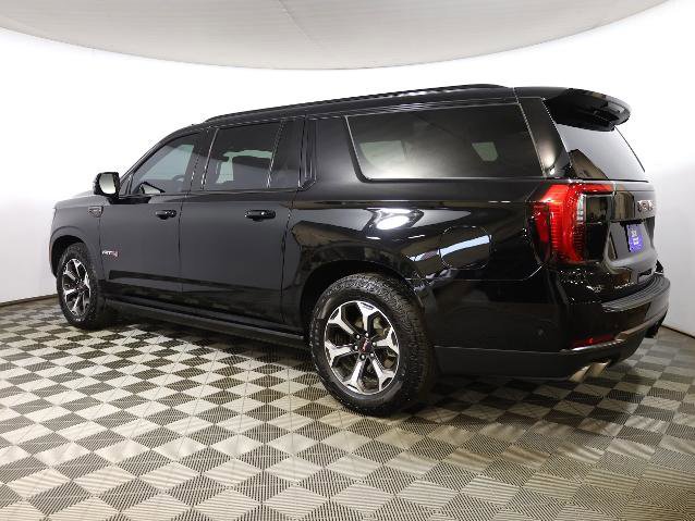 Used 2025 GMC Yukon XL AT4 Ultimate image 2