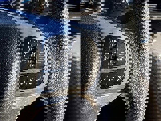 Certified 2023 Ford Explorer XLT image 32