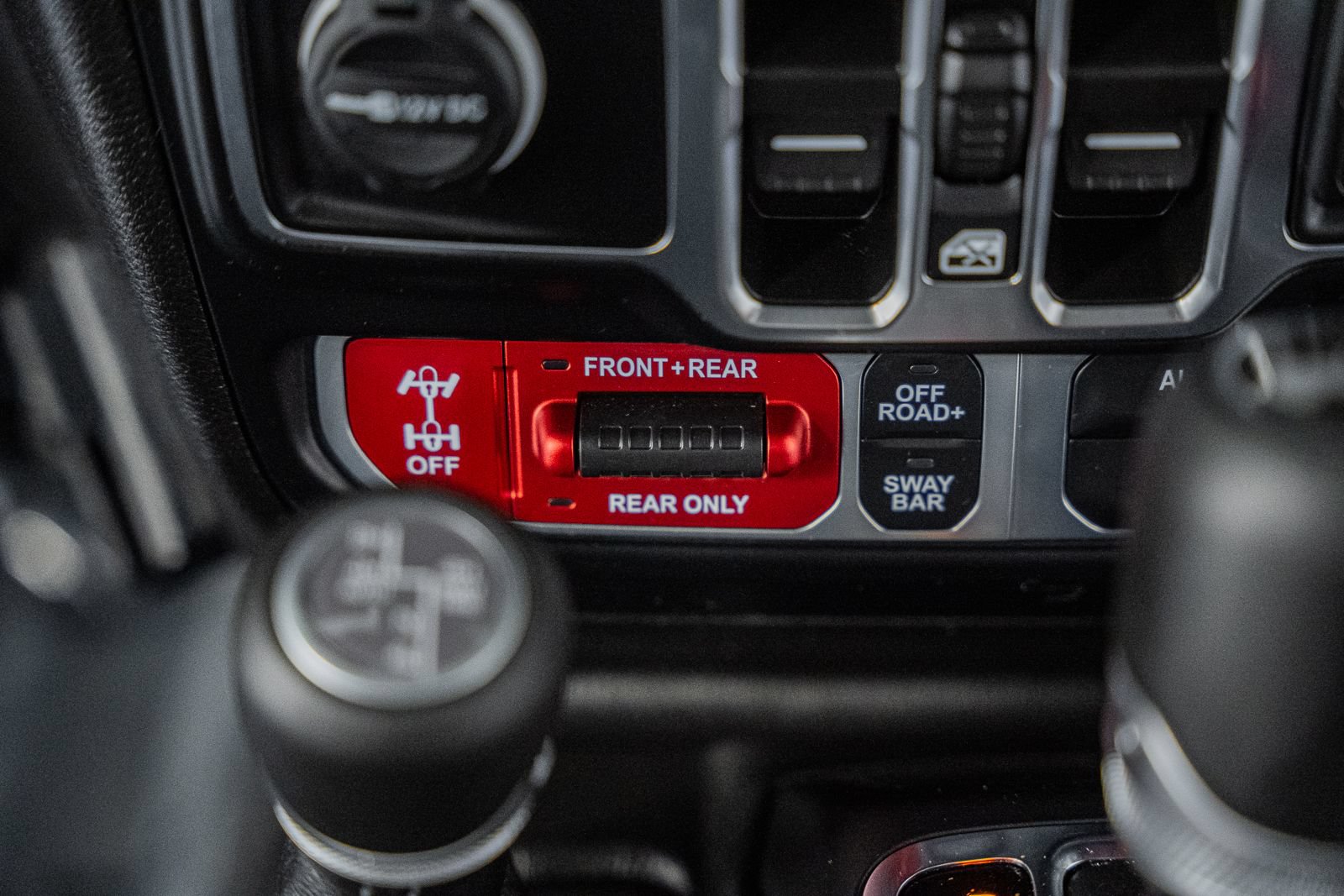 Used 2024 Jeep Wrangler Unlimited Rubicon 4xe AWD/4WD image 30