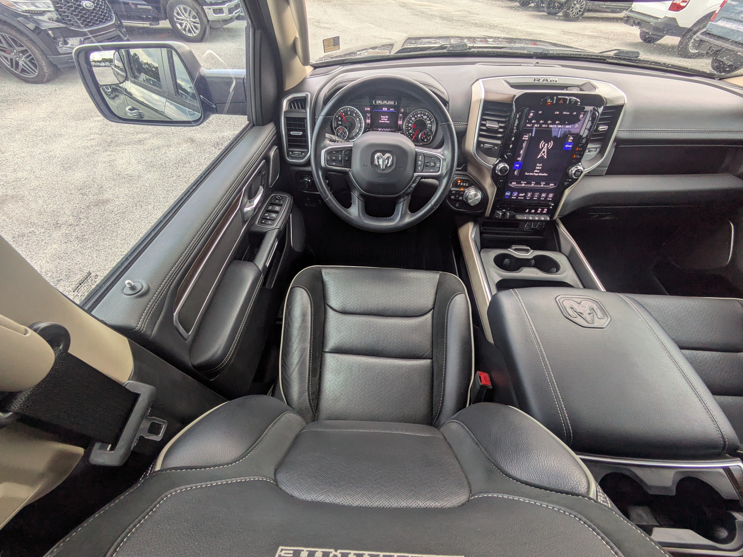 Used 2021 RAM 1500 Laramie AWD/4WD image 15