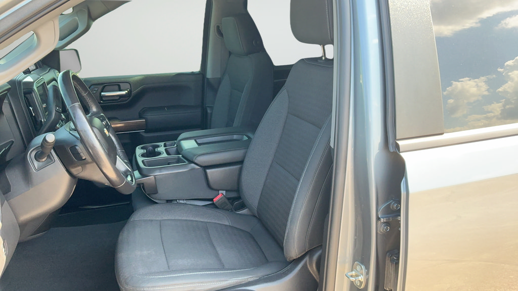 Used 2020 Chevrolet Silverado 1500 LT w/ Texas Edition AWD/4WD image 10