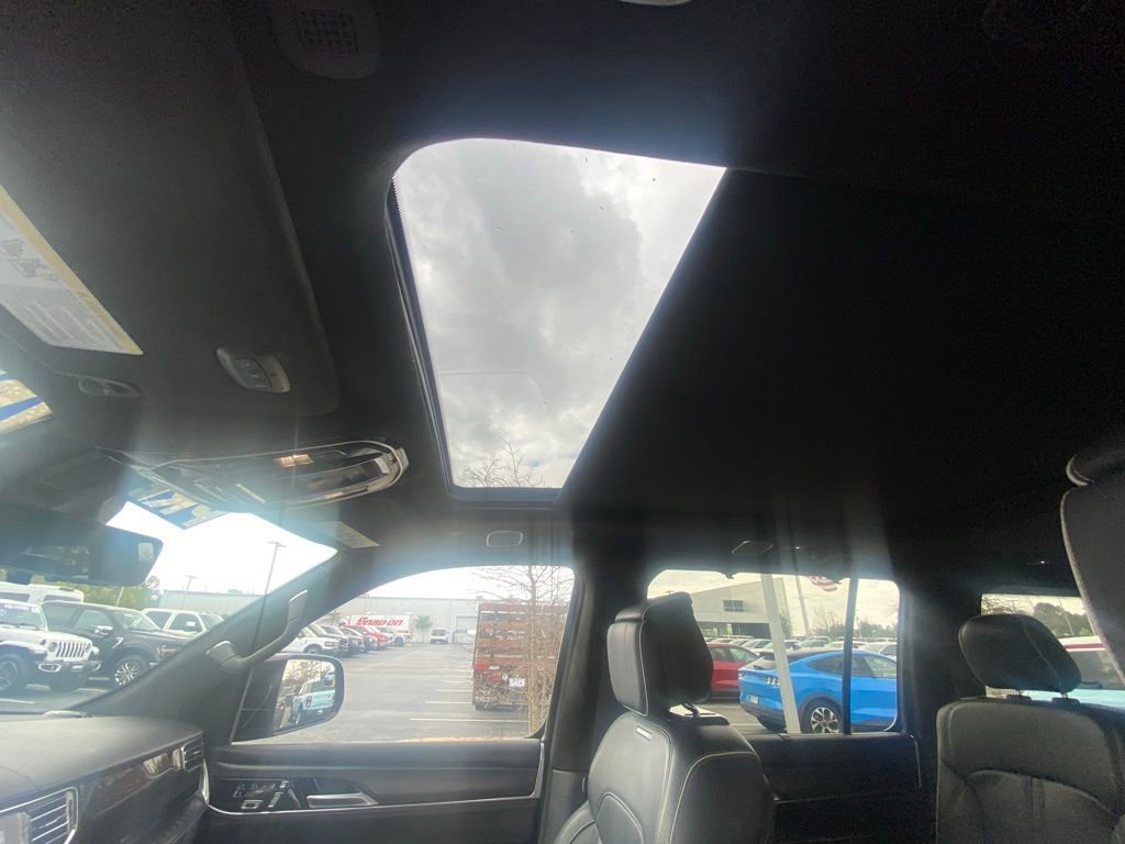 Used 2024 Jeep Grand Wagoneer L Series II w/ Quick Order Packagew 28T image 20