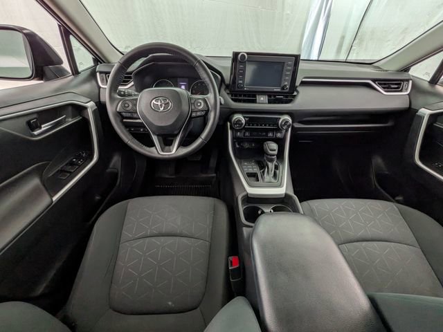 Used 2021 Toyota RAV4 XLE w/ Convenience Package AWD/4WD image 11