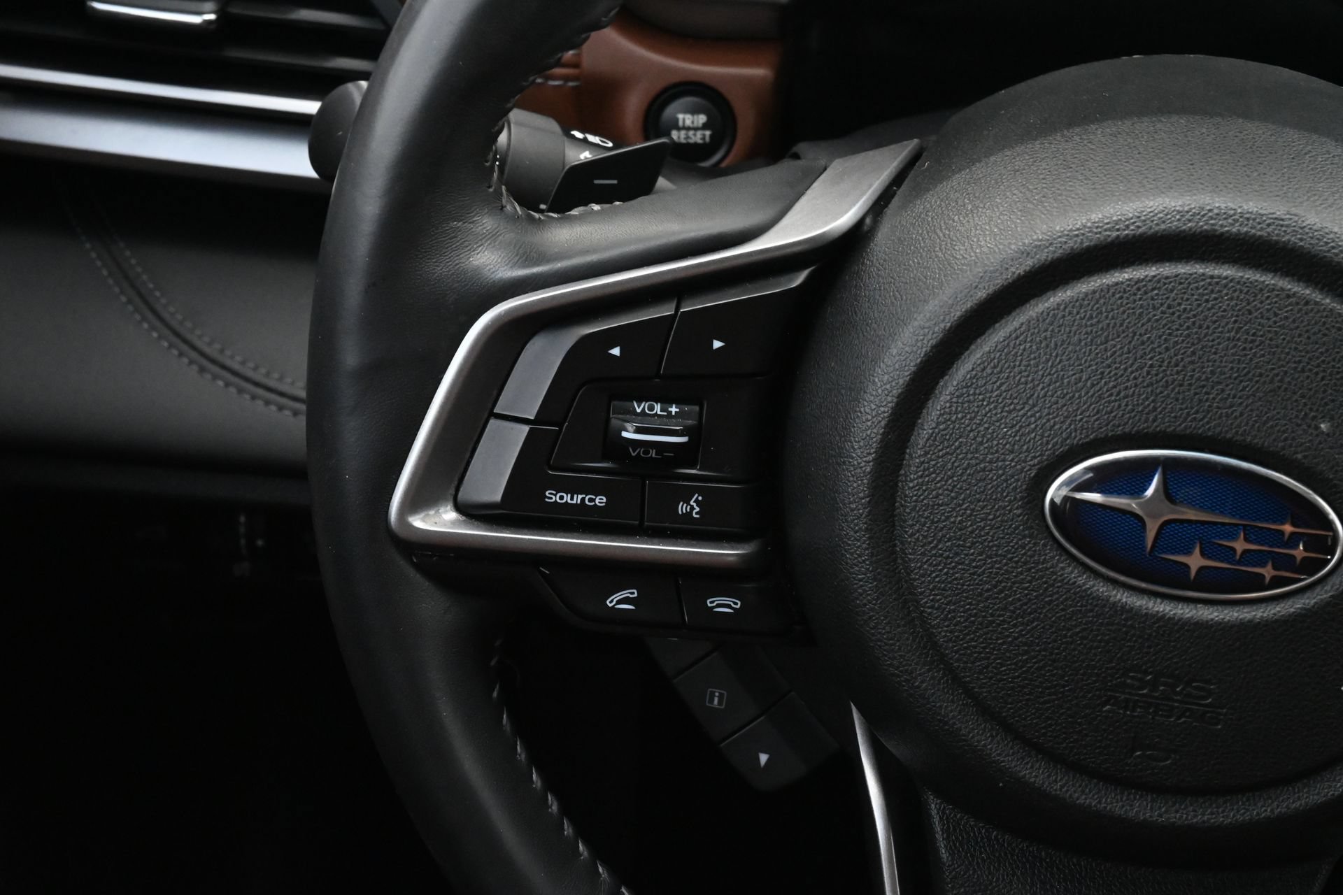 Used 2021 Subaru Outback Touring XT AWD/4WD image 7