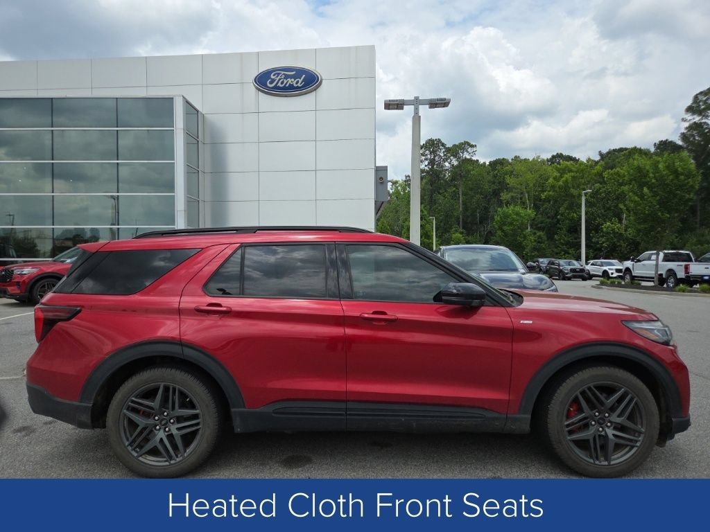Certified 2025 Ford Explorer ST-Line w/ Premium Package RWD video 2