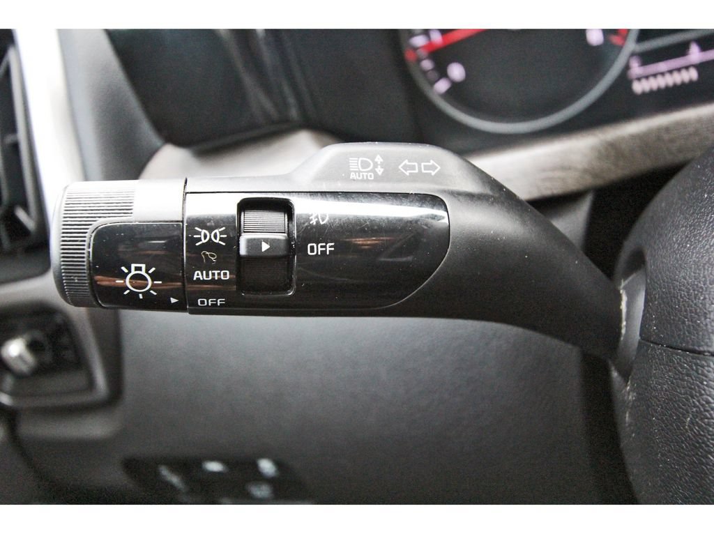 Used 2023 Kia Sorento X-Line EX AWD/4WD image 17