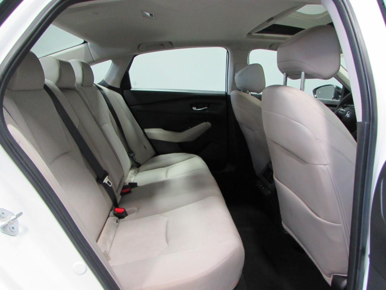 Used 2025 Honda Accord SE image 19