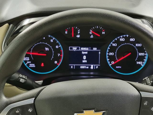 Used 2023 Chevrolet Traverse LS image 29