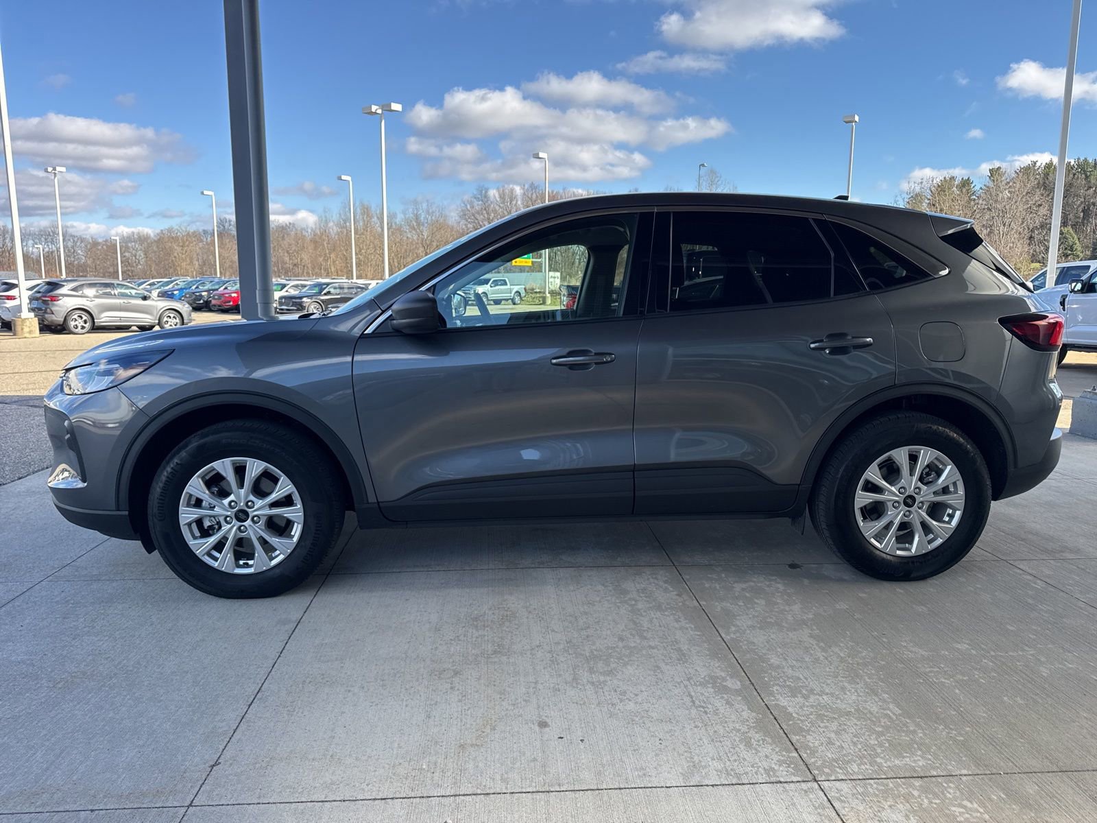 Certified 2024 Ford Escape Active image 7