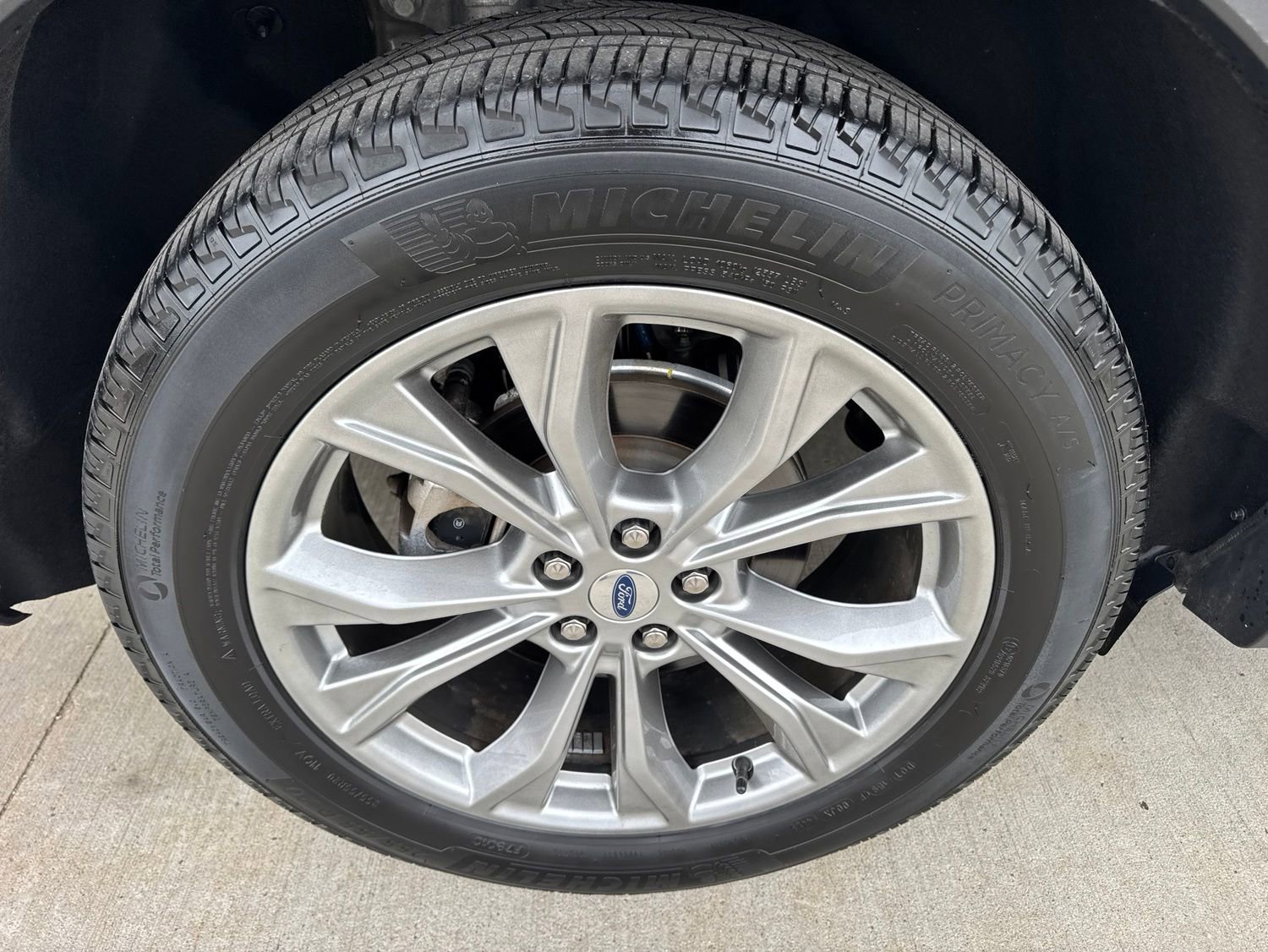 Certified 2023 Ford Explorer XLT w/ Equipment Group 202A AWD/4WD image 21