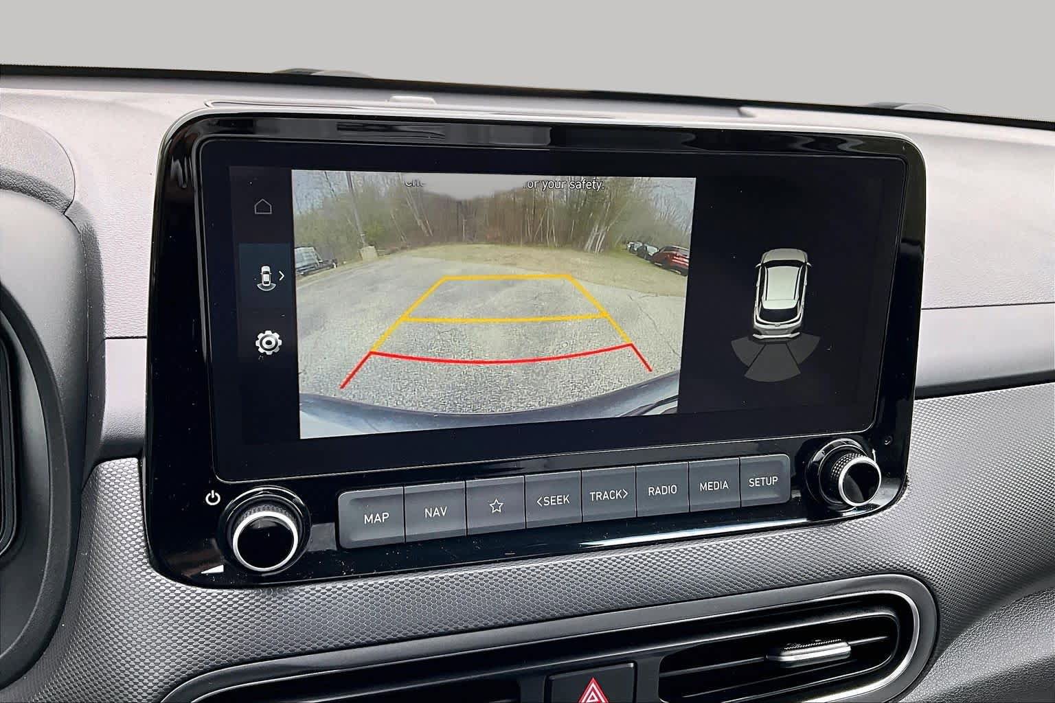 Used 2022 Hyundai Kona Limited AWD/4WD image 29