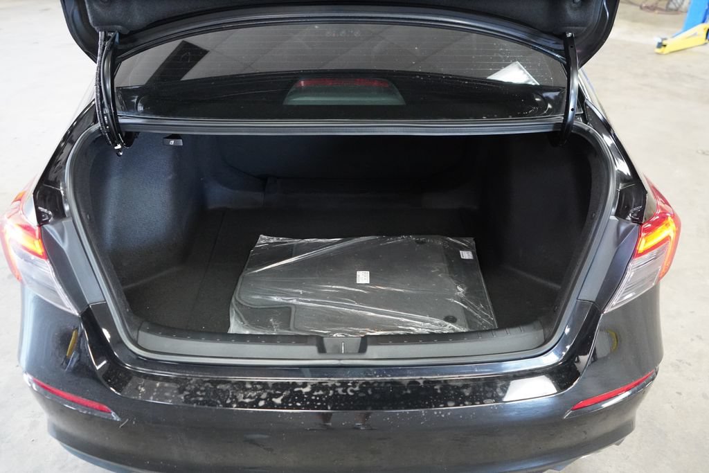 Used 2024 Honda Civic Sport image 25