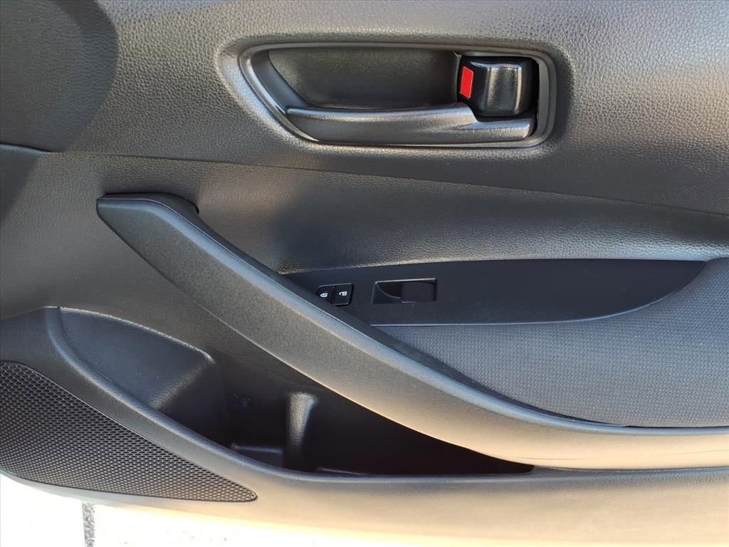 Used 2023 Toyota Corolla LE image 9