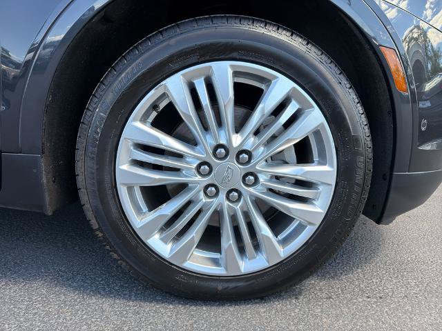 Used 2019 Cadillac XT5 Premium Luxury w/ Driver Assist Package AWD/4WD image 6