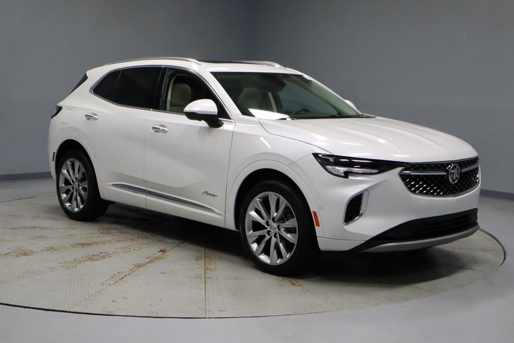 Used 2023 Buick Envision Avenir AWD/4WD image 1