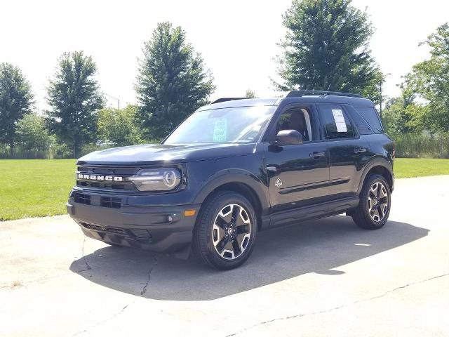 Certified 2021 Ford Bronco Sport Outer Banks w/ Outer Banks Package AWD/4WD image 7