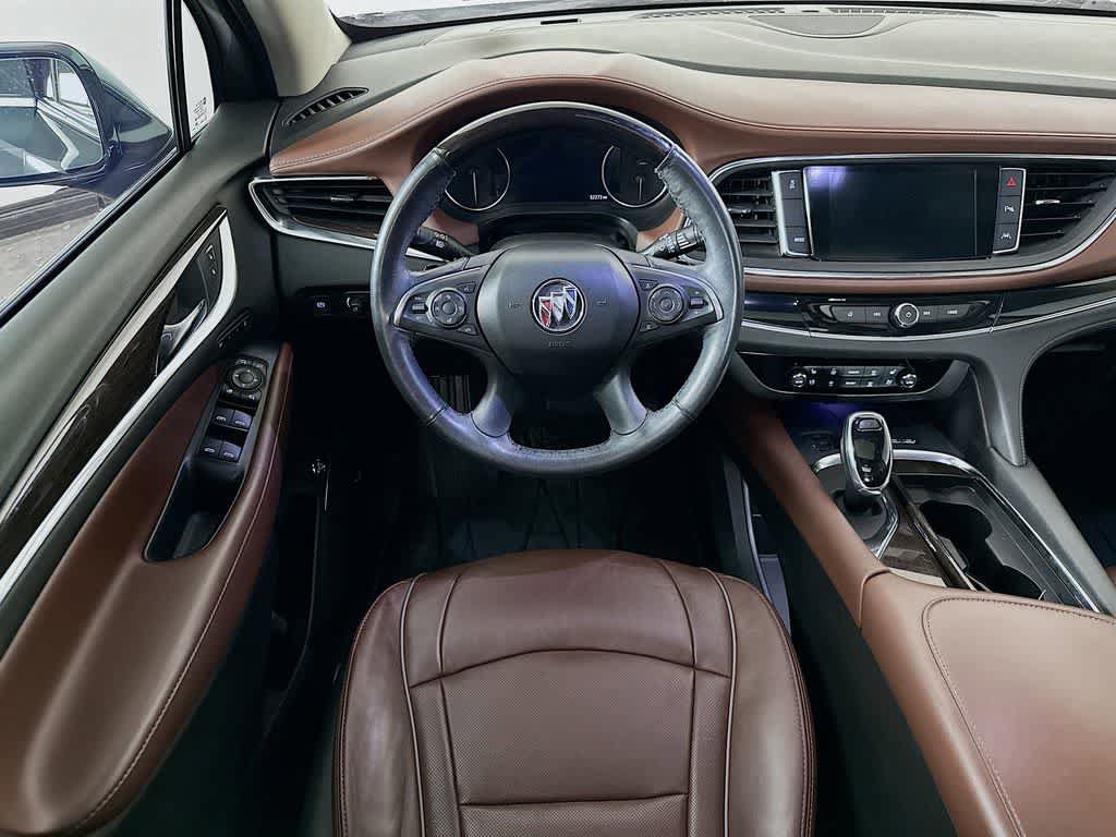 Used 2021 Buick Enclave Avenir w/ Avenir Technology Package FWD image 10