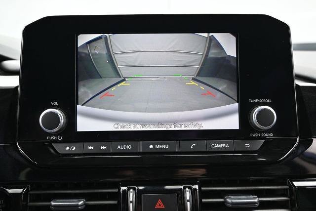 Used 2025 Nissan Pathfinder SV AWD/4WD image 29