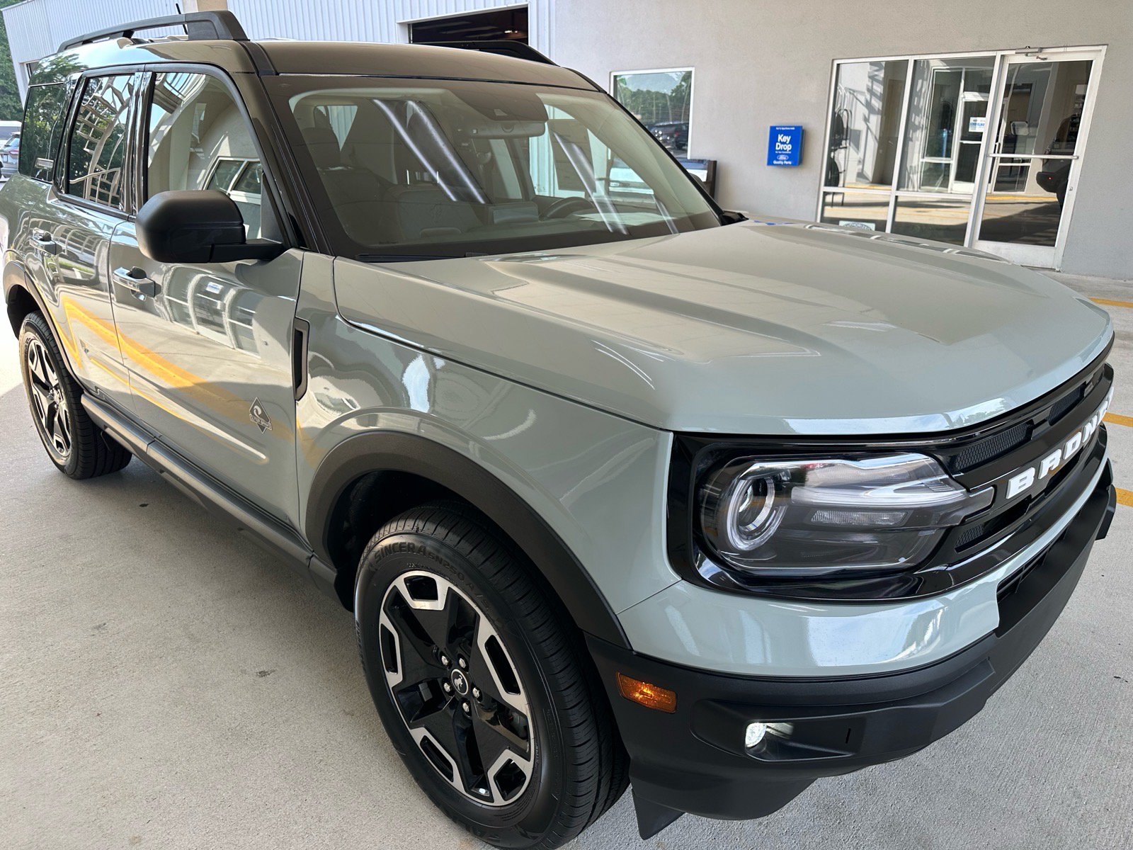 Certified 2021 Ford Bronco Sport Outer Banks AWD/4WD image 9