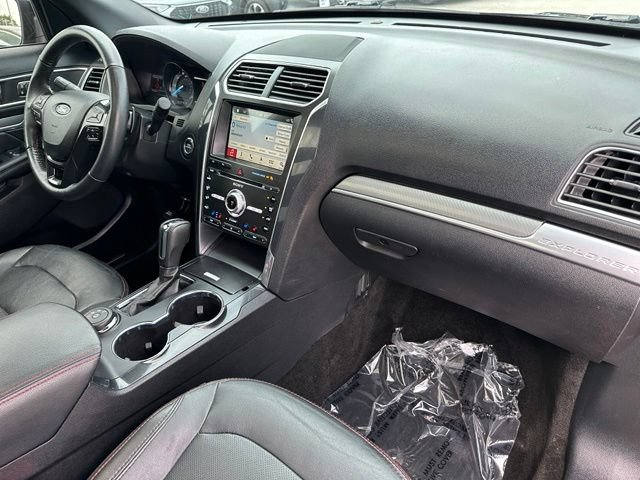 Certified 2018 Ford Explorer Sport w/ Equipment Group 401A AWD/4WD image 9