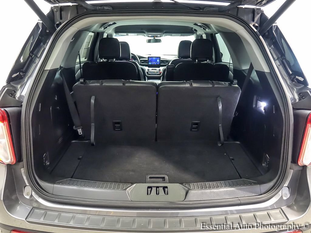 Certified 2021 Ford Explorer XLT w/ Equipment Group 202A AWD/4WD image 23