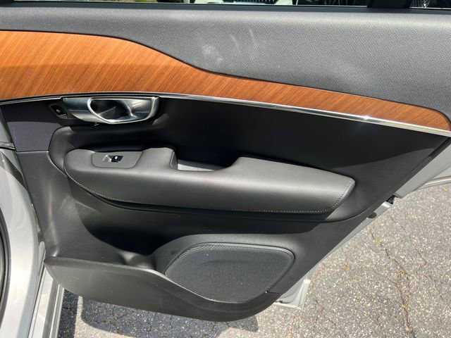 Used 2023 Volvo XC90 B6 Plus w/ Protection Package Premier AWD/4WD image 19