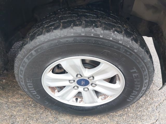 Certified 2018 Ford F150 XLT w/ Equipment Group 301A Mid image 11