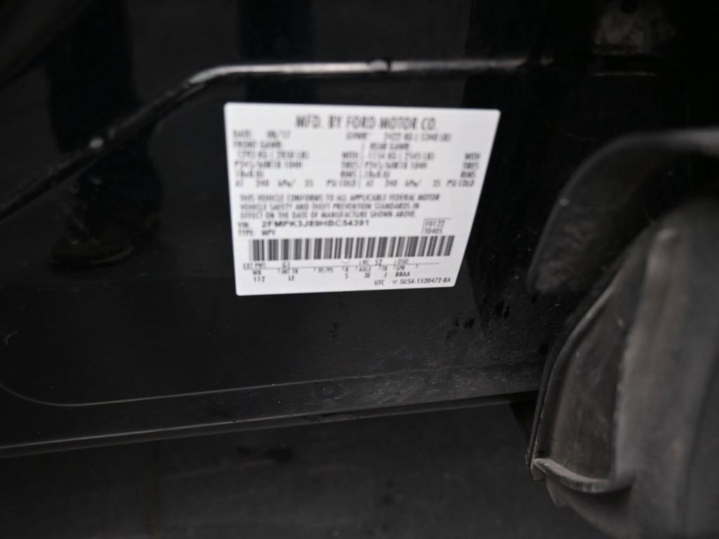 Certified 2017 Ford Edge SEL w/ Equipment Group 201A image 24