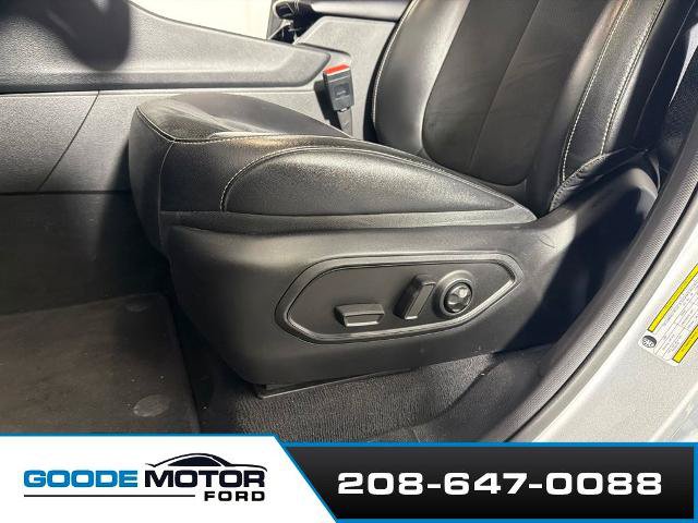 Used 2023 Jeep Grand Cherokee L Laredo AWD/4WD image 11