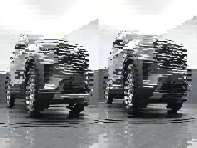 Certified 2025 Ford Explorer Active AWD/4WD image 30