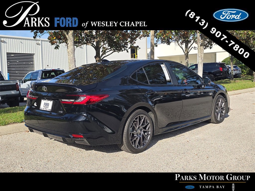 Used 2025 Toyota Camry XSE image 3