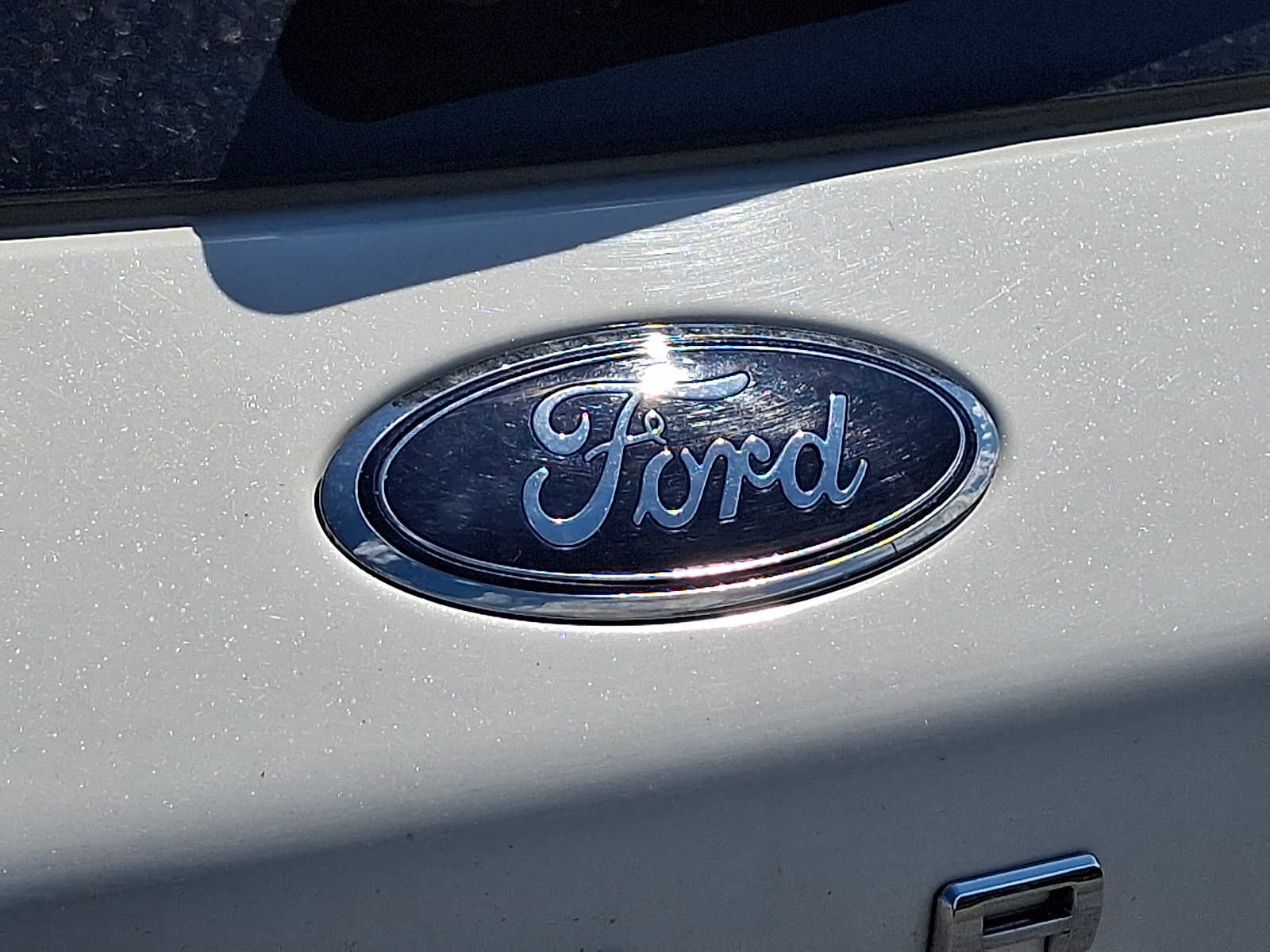 Certified 2022 Ford Escape SE w/ Cold Weather Package AWD/4WD image 29
