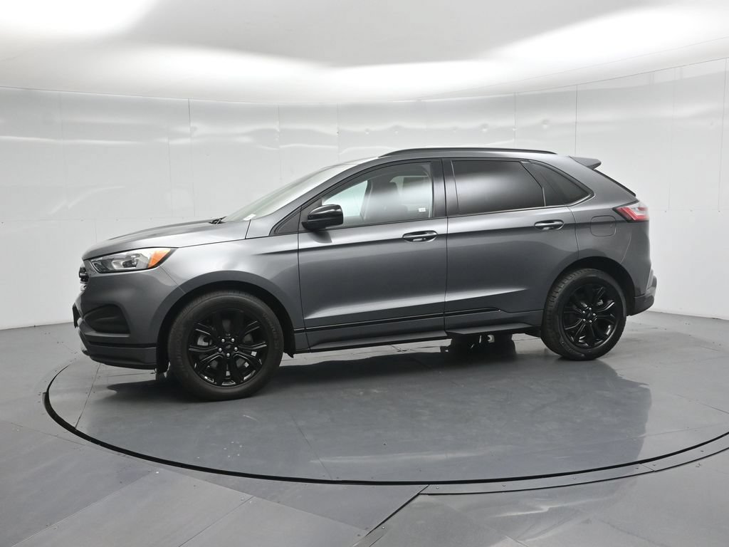 Certified 2023 Ford Edge SE w/ Black Appearance Package AWD/4WD image 30