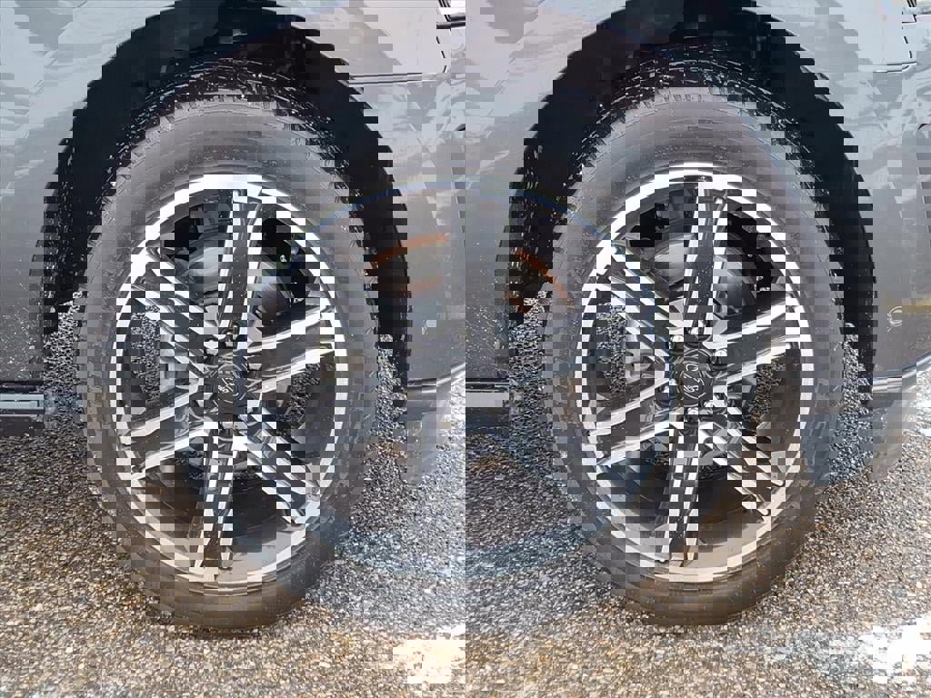 Certified 2020 Ford Expedition Limited w/ Equipment Group 303A image 10