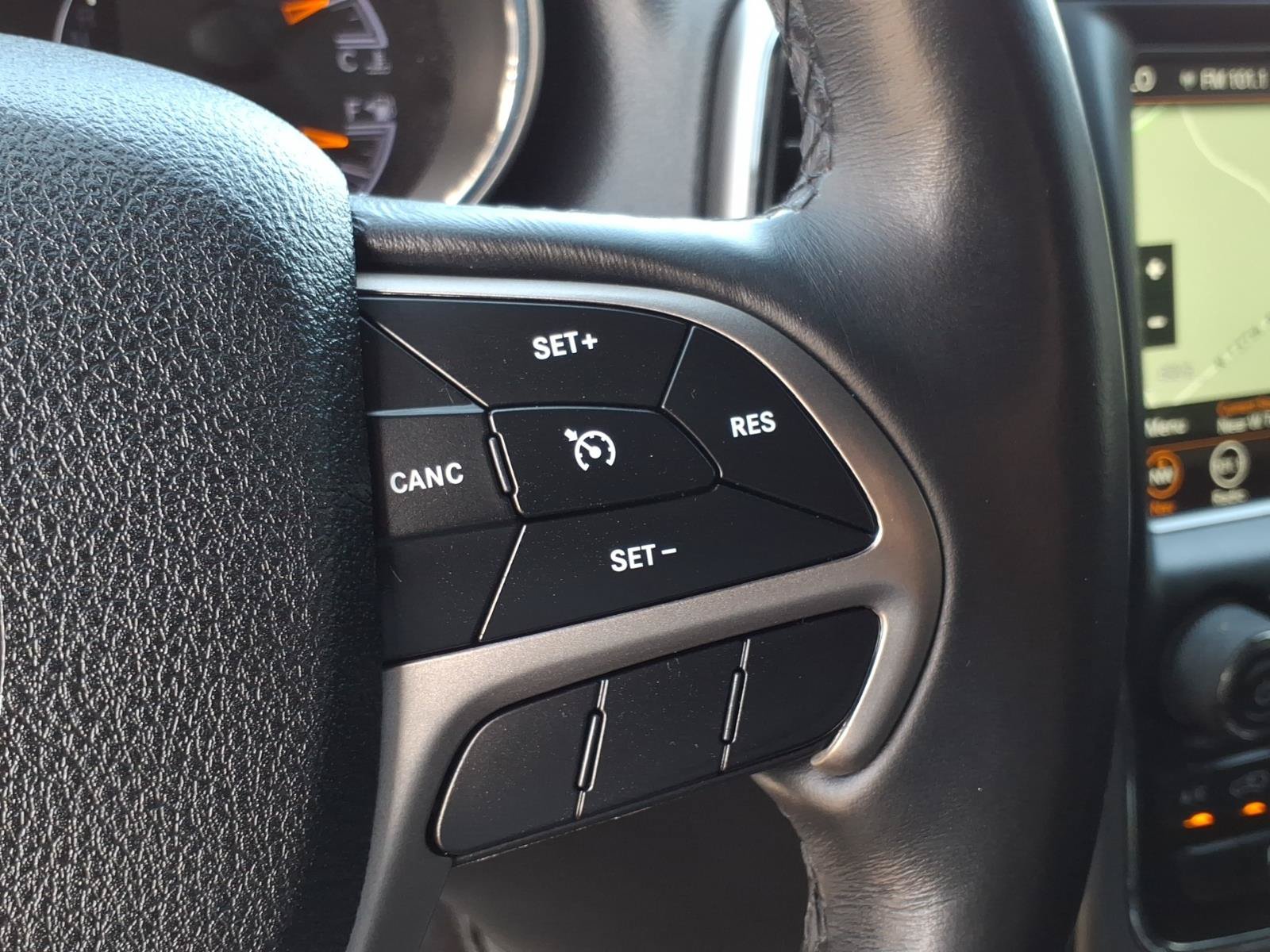 Used 2018 Jeep Grand Cherokee Altitude RWD image 19