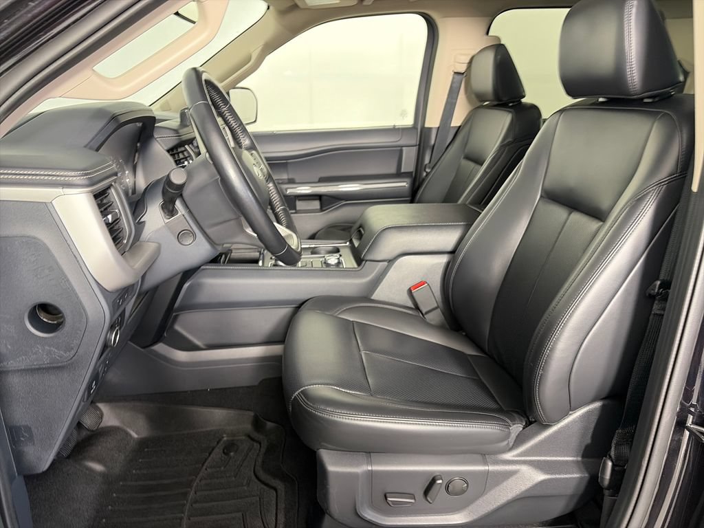 Certified 2024 Ford Expedition Max XLT AWD/4WD image 11