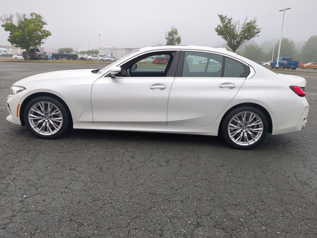 Used 2024 BMW 330i Sedan RWD image 7