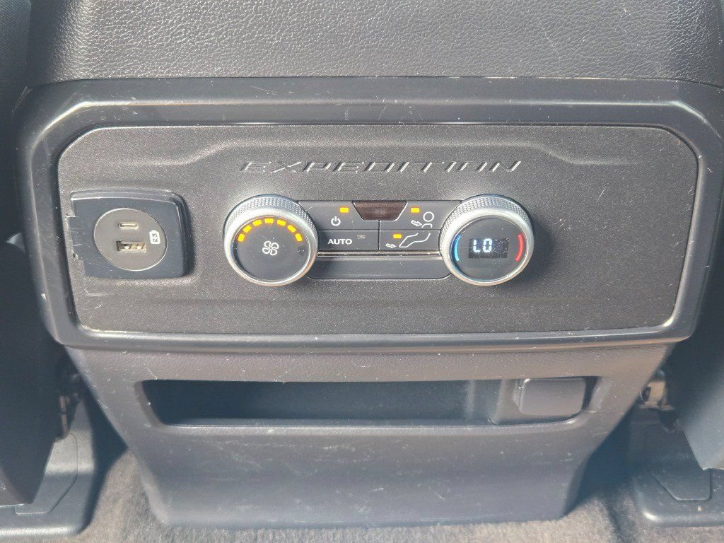 Certified 2021 Ford Expedition Max XLT AWD/4WD image 20