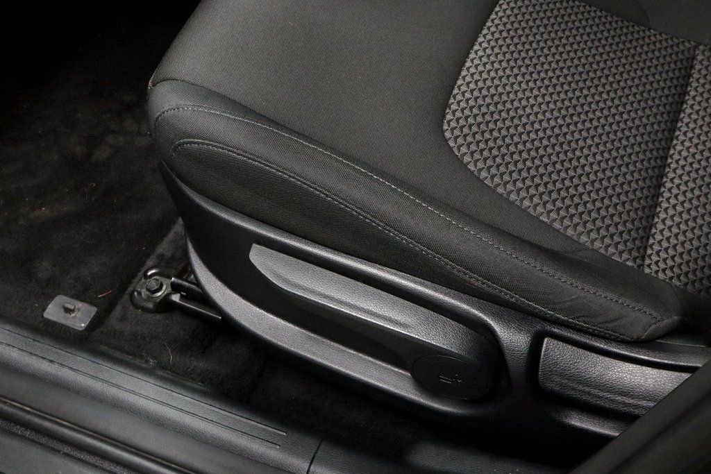 Used 2024 Kia Sportage LX image 23