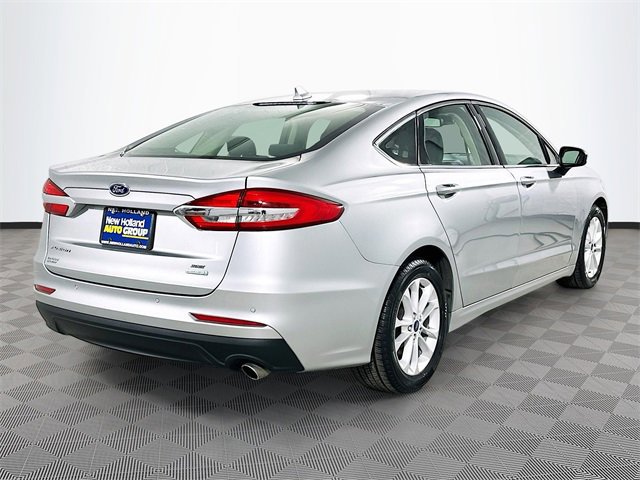 Certified 2020 Ford Fusion SE image 5