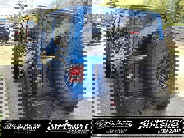 Used 2022 Jeep Wrangler Sport image 2