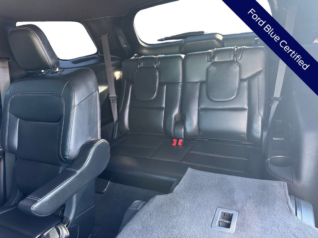 Certified 2020 Ford Explorer XLT w/ Equipment Group 202A RWD image 18