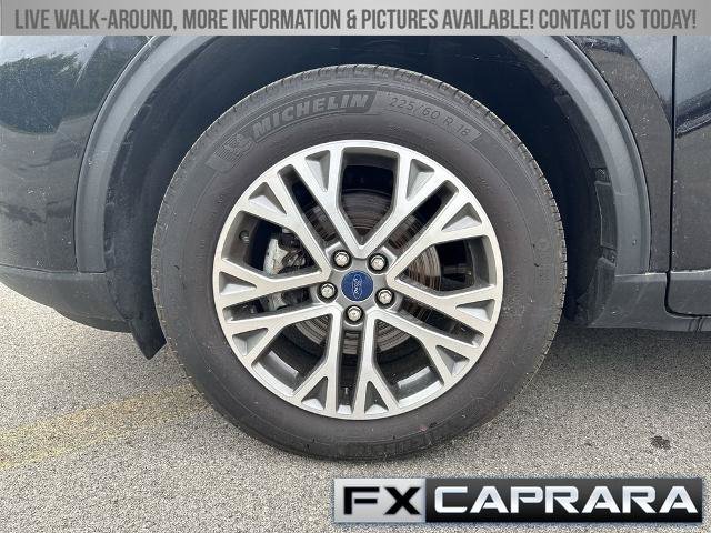 Certified 2022 Ford Escape SEL AWD/4WD image 18