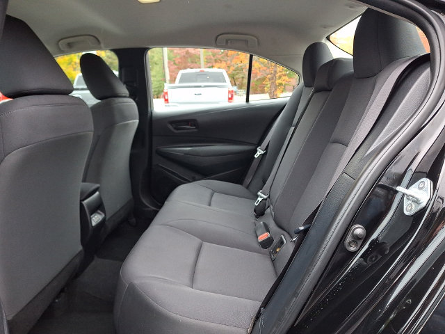 Used 2024 Toyota Corolla LE FWD image 11
