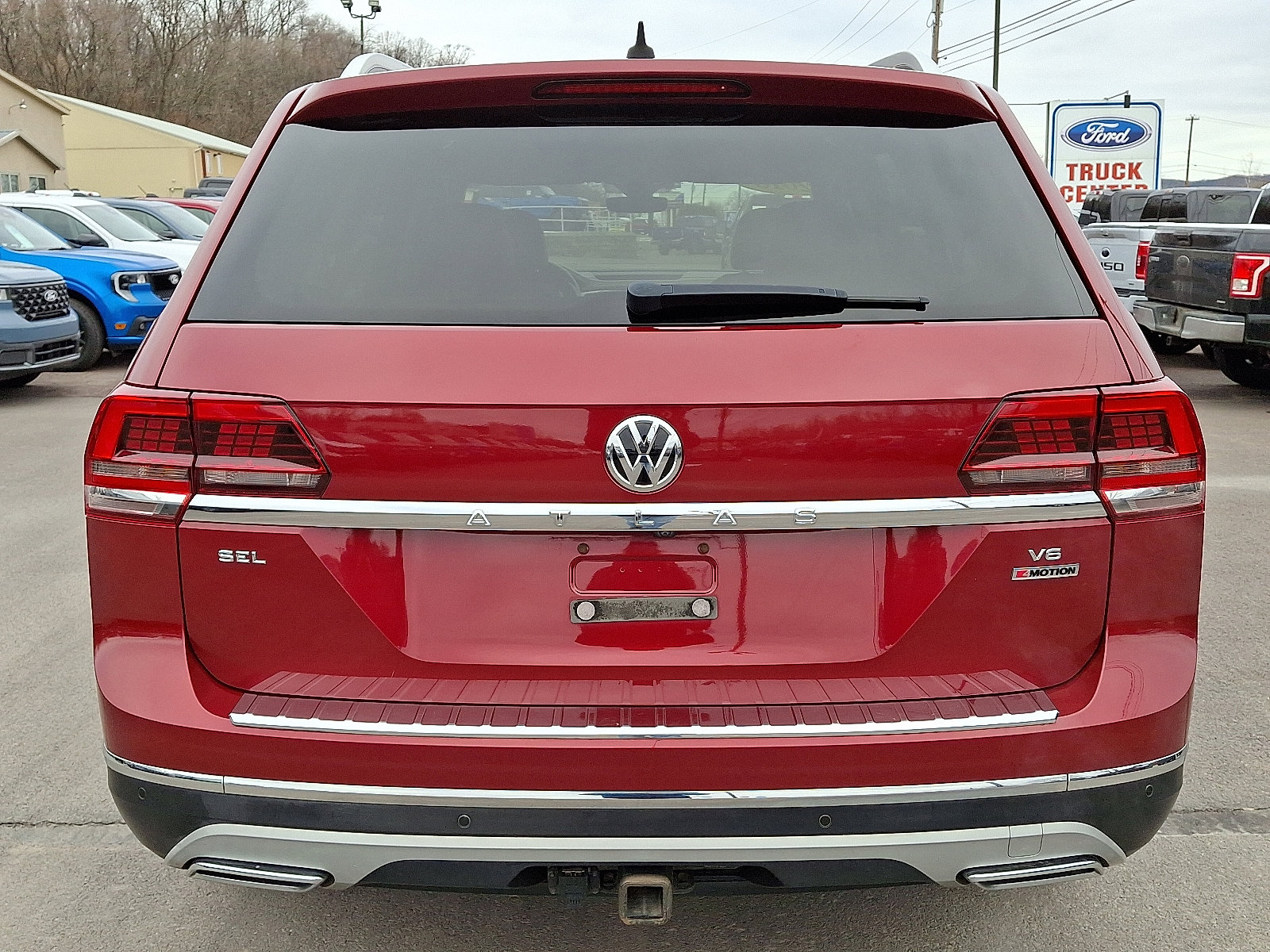 Used 2018 Volkswagen Atlas SEL Premium image 9