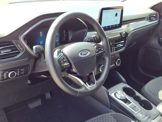 Certified 2023 Ford Escape Active AWD/4WD image 13