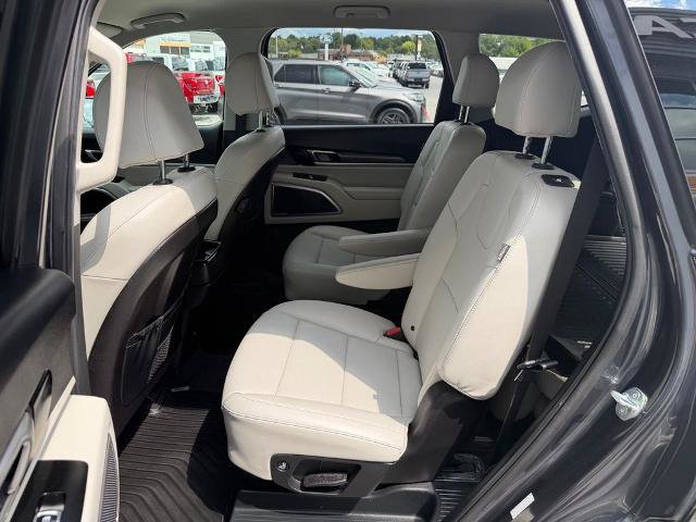 Used 2024 Kia Telluride S AWD/4WD image 13