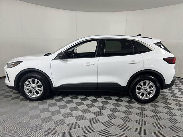 Certified 2024 Ford Escape Active AWD/4WD image 7