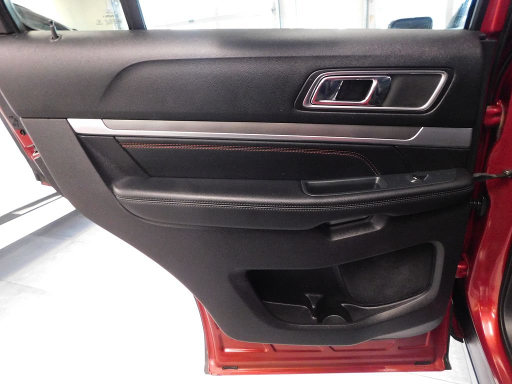Certified 2019 Ford Explorer Sport w/ Equipment Group 401A AWD/4WD image 28