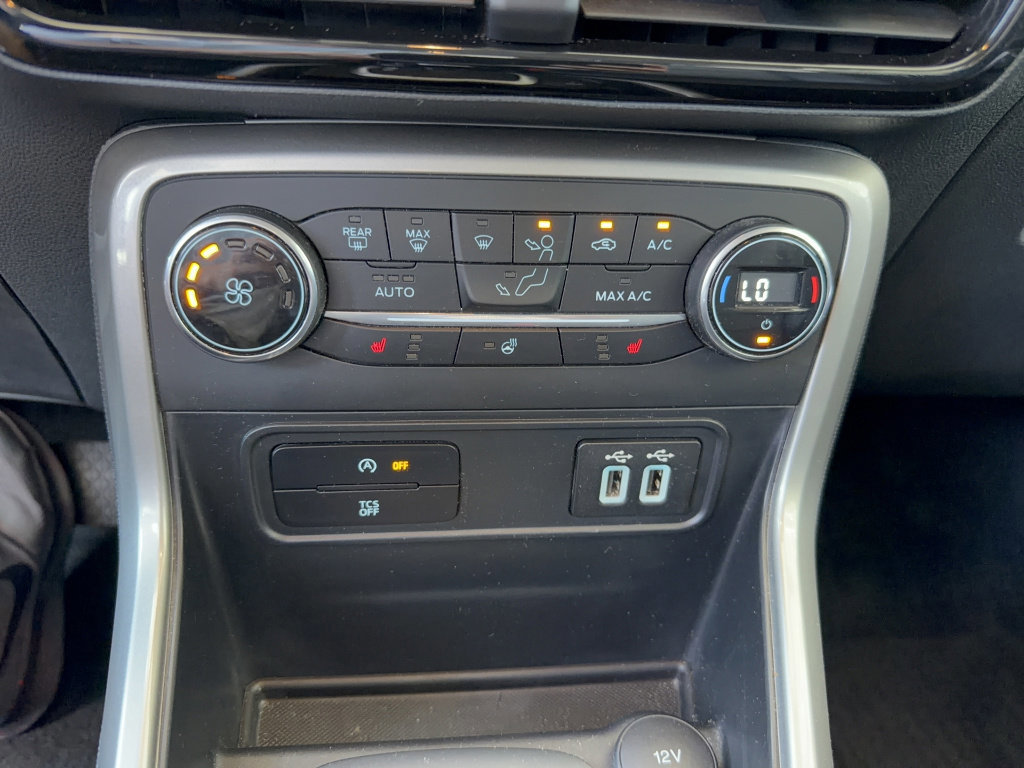 Certified 2020 Ford EcoSport Titanium w/ Interior Protection Package image 23